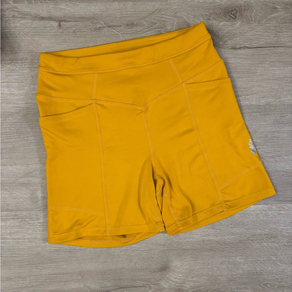 Free People Movement biker shorts gold size XS